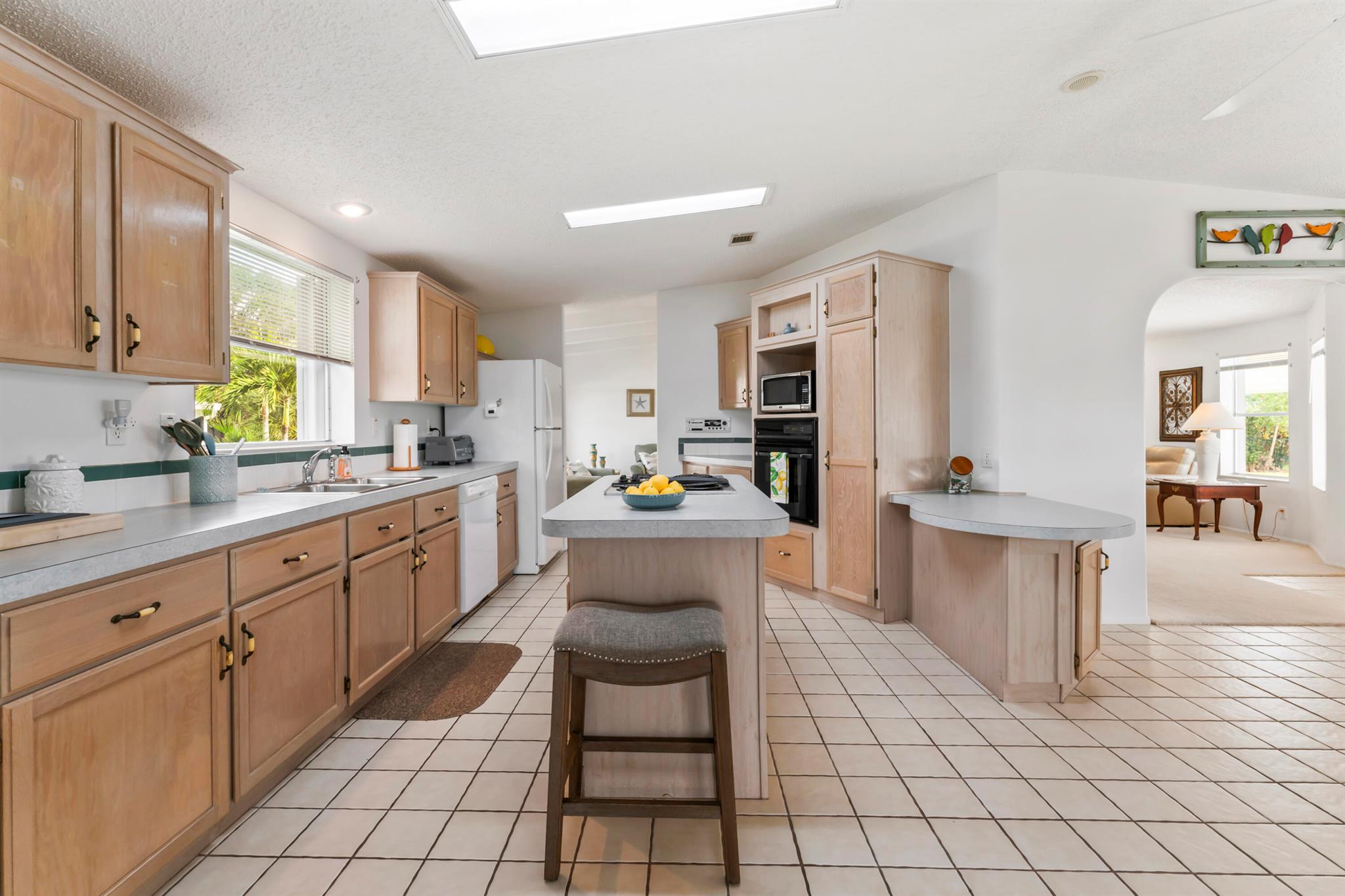 ST LUCIE FALLS (AKA RIVER - Residential Lease