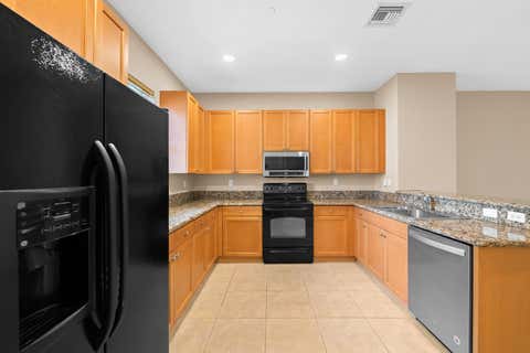 Tiny photo for 1033 NE 17th Way #905, Fort Lauderdale, FL 33304 (MLS # B26048851)