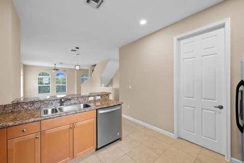 Tiny photo for 1033 NE 17th Way #905, Fort Lauderdale, FL 33304 (MLS # B26048851)