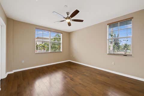 Tiny photo for 1033 NE 17th Way #905, Fort Lauderdale, FL 33304 (MLS # B26048851)