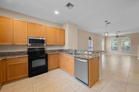Tiny photo for 1033 NE 17th Way #905, Fort Lauderdale, FL 33304 (MLS # B26048851)