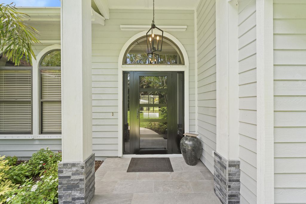 Photo of 15833 118th Trail N, Jupiter, FL 33478 (MLS # B26049610)