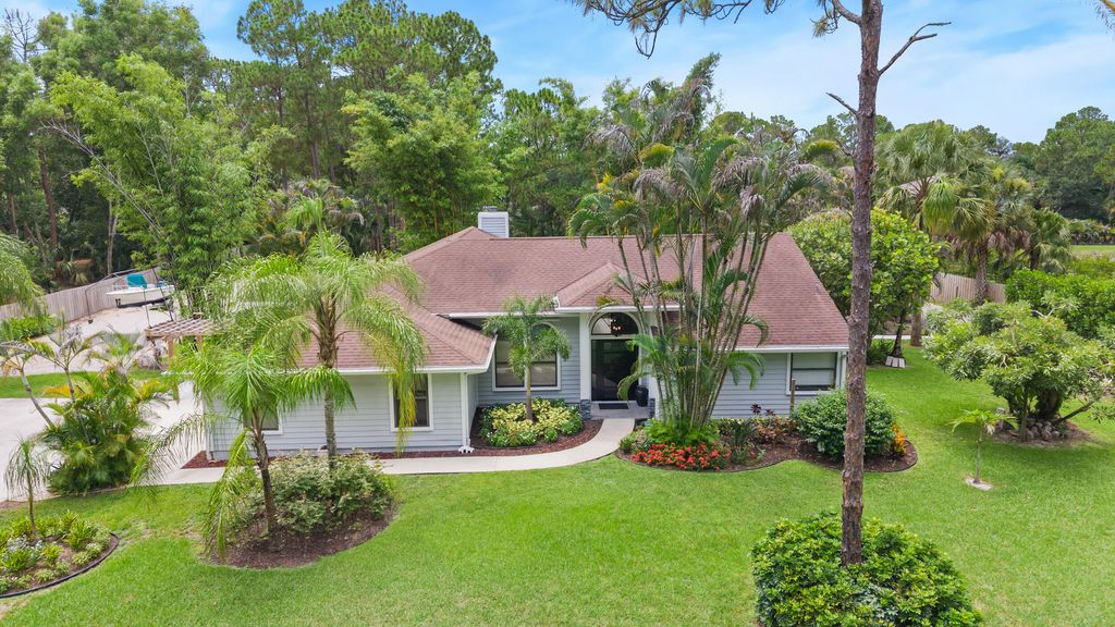 Photo of 15833 118th Trail N, Jupiter, FL 33478 (MLS # B26049610)