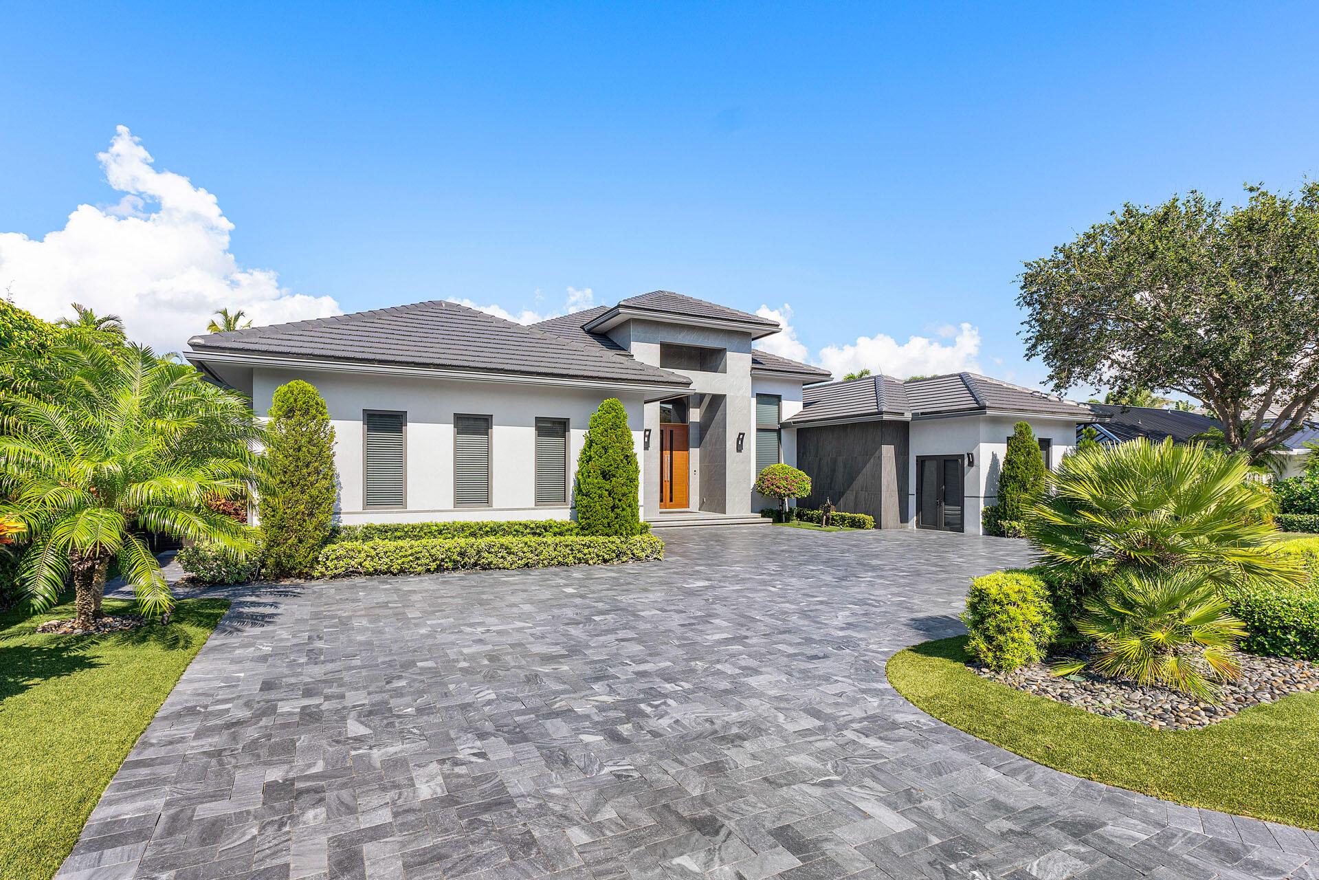 ROYAL PALM YACHT & COUNTR - Residential