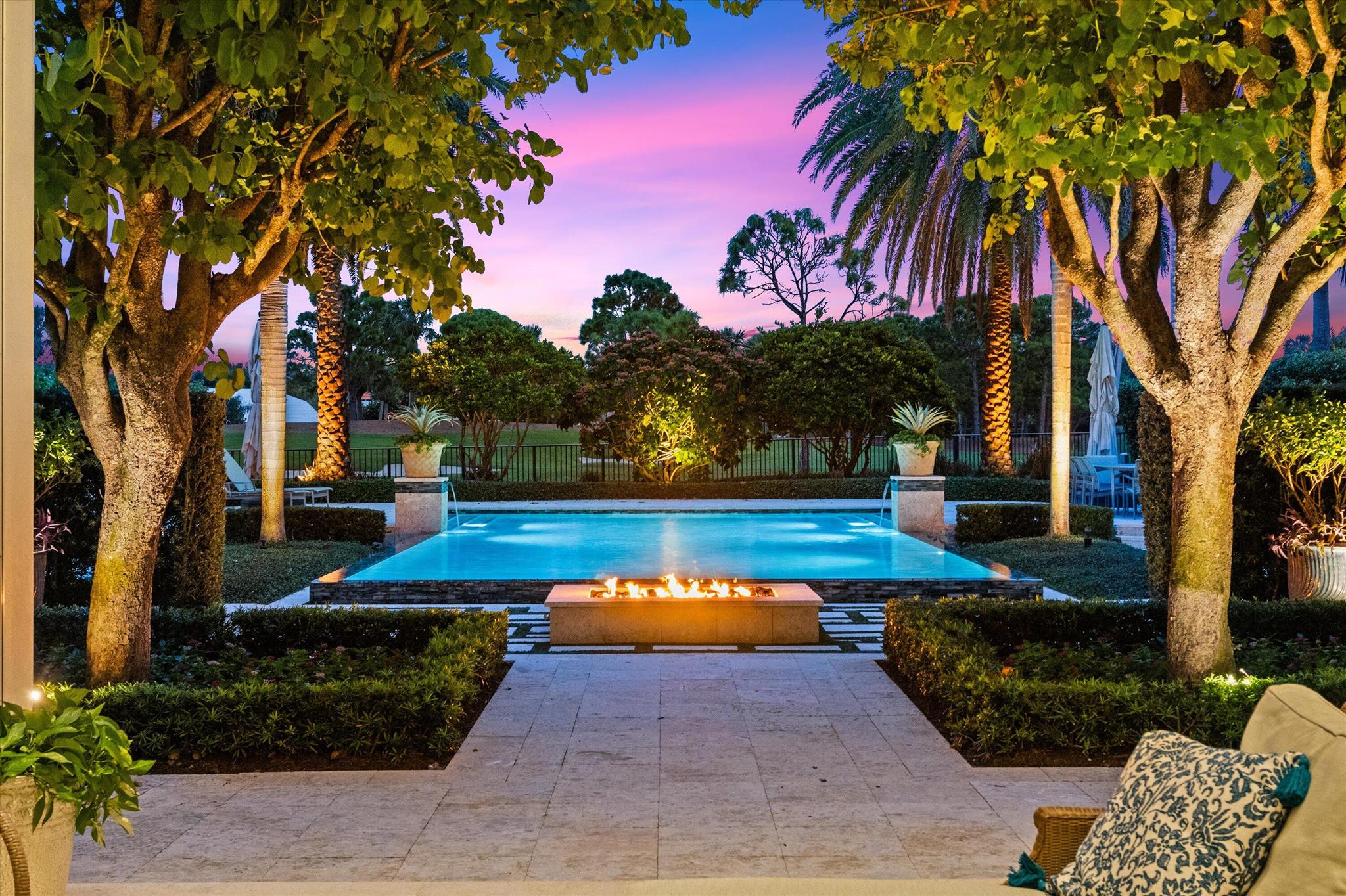 LOXAHATCHEE CLUB AT MAPLE - Residential