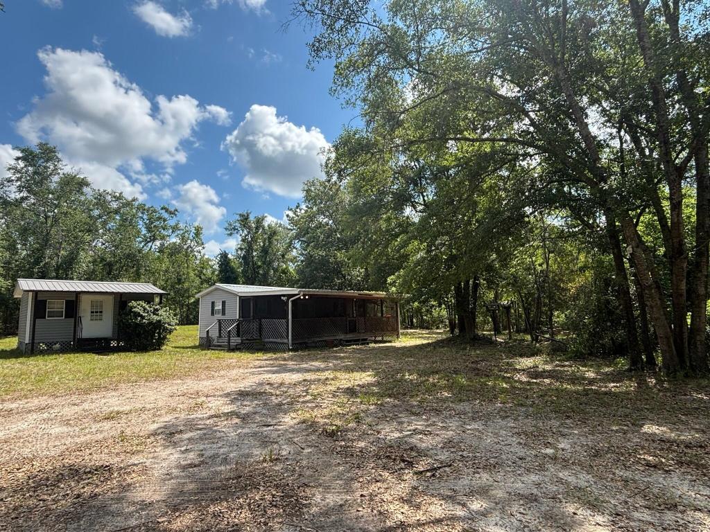 Photo of 423 NW Bright Lake Court, White Springs, FL 32096 (MLS # R11156874)