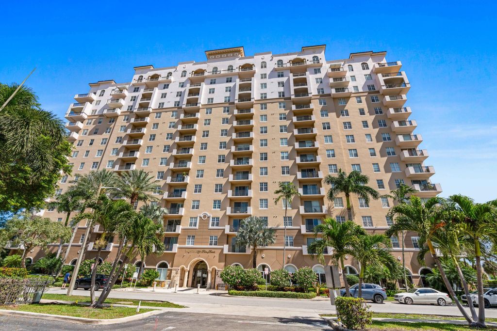 Photo of 616 Clearwater Park Road #1103, West Palm Beach, FL 33401 (MLS # B26028355)