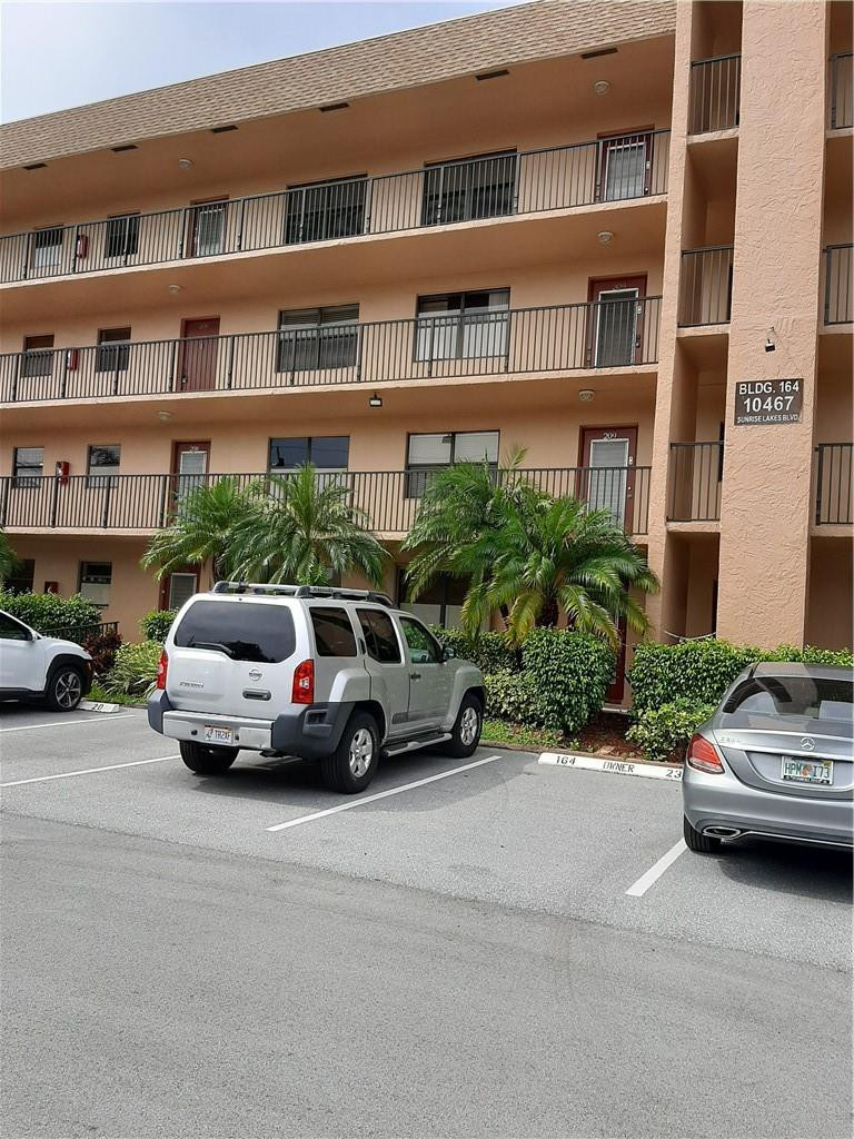 Sunrise Lakes Ph4 - Residential