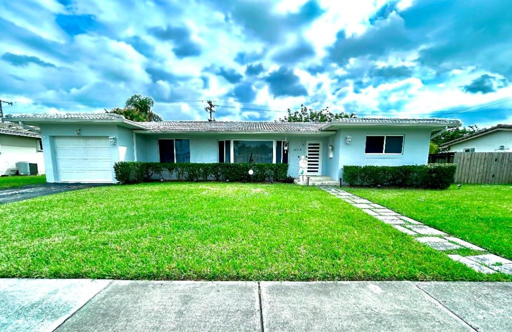Fully furnished 3BR/2BA single-family home with garage conversion in progress to add a 4th BR with en-suite + guest half-bath (permits ready & handled by owner).
Features full impact windows/doors and sleek modern finishes.
Just 5 mins from Brightline Aventura Station—connect to Miami, Fort Lauderdale, and Orlando with ease!
Near Aventura Mall, Sunny Isles Beach, Hard Rock Stadium, Oleta Park, and more. Prime location, move-in ready!