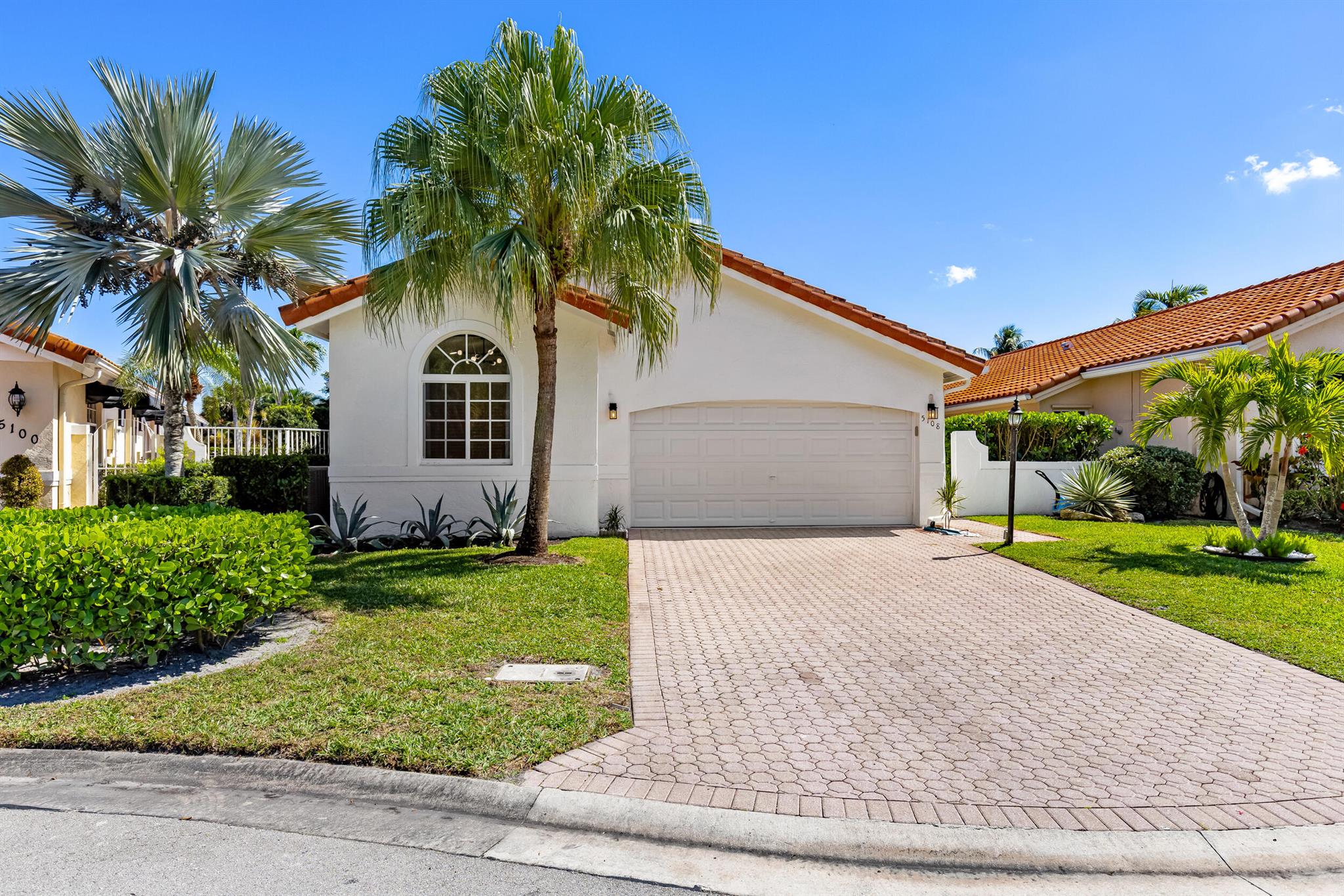 5108 Columbo Ct Court