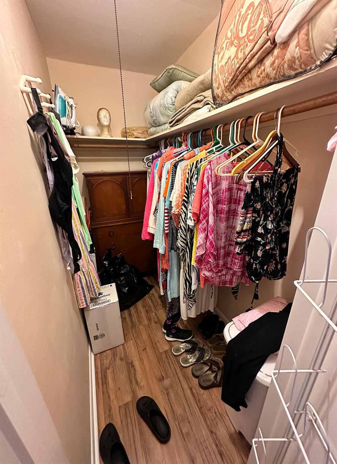 SHEFFIELD CONDOS A TO Q - Residential