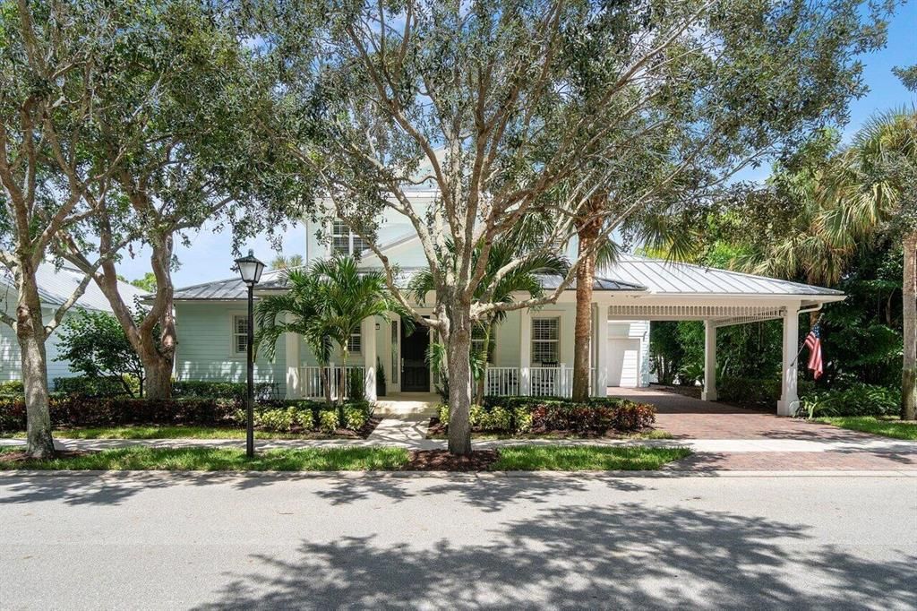 Photo of 1307 Duval Street, Jupiter, FL 33458 (MLS # R10745515)