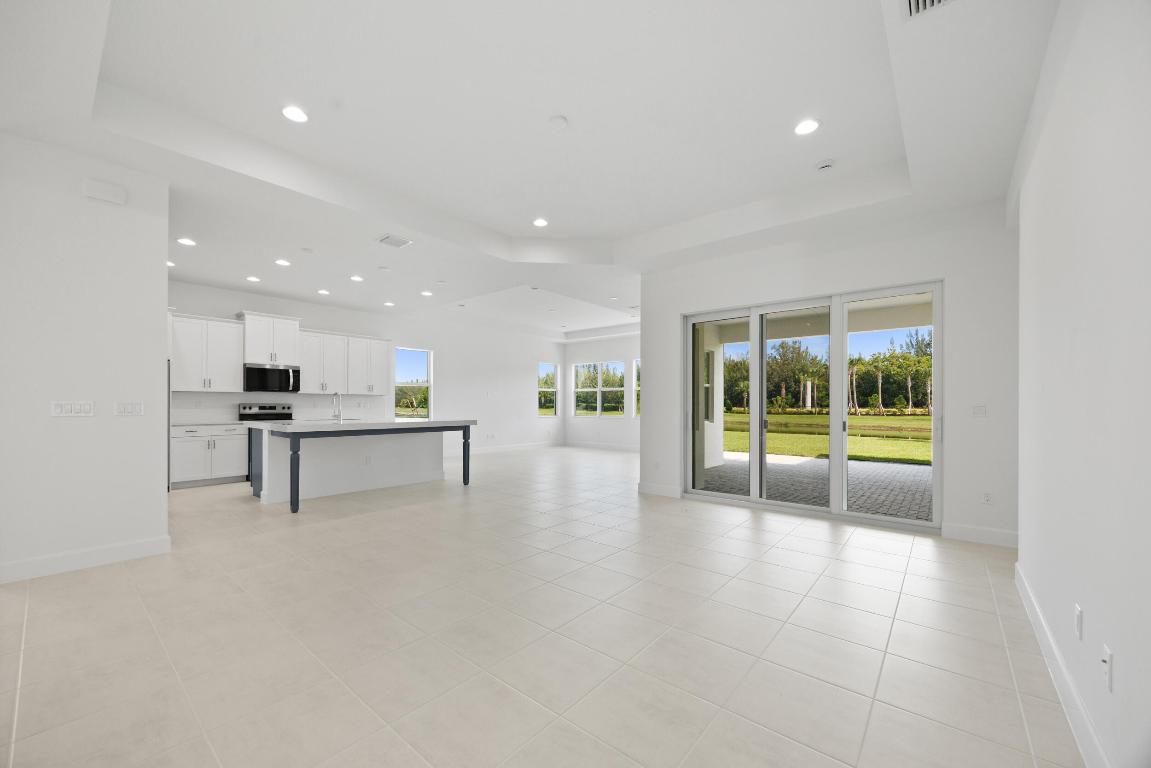 WOODLANDS OF WESTLAKE - Residential