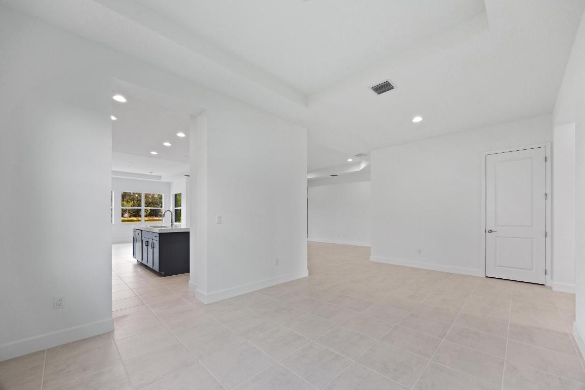 WOODLANDS OF WESTLAKE - Residential