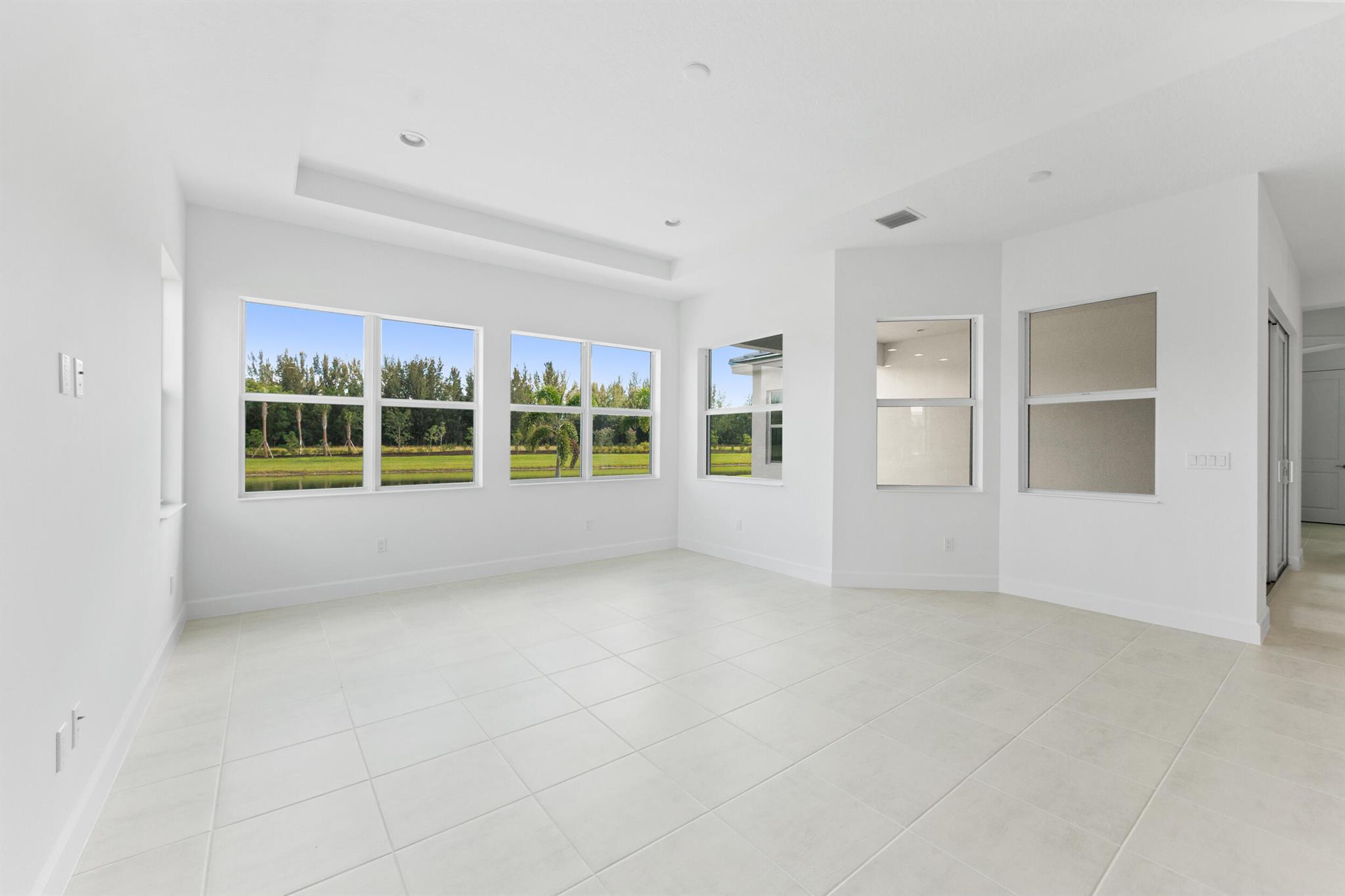 WOODLANDS OF WESTLAKE - Residential