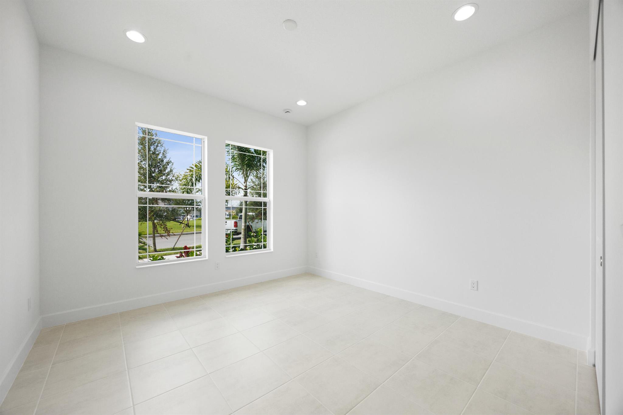 WOODLANDS OF WESTLAKE - Residential