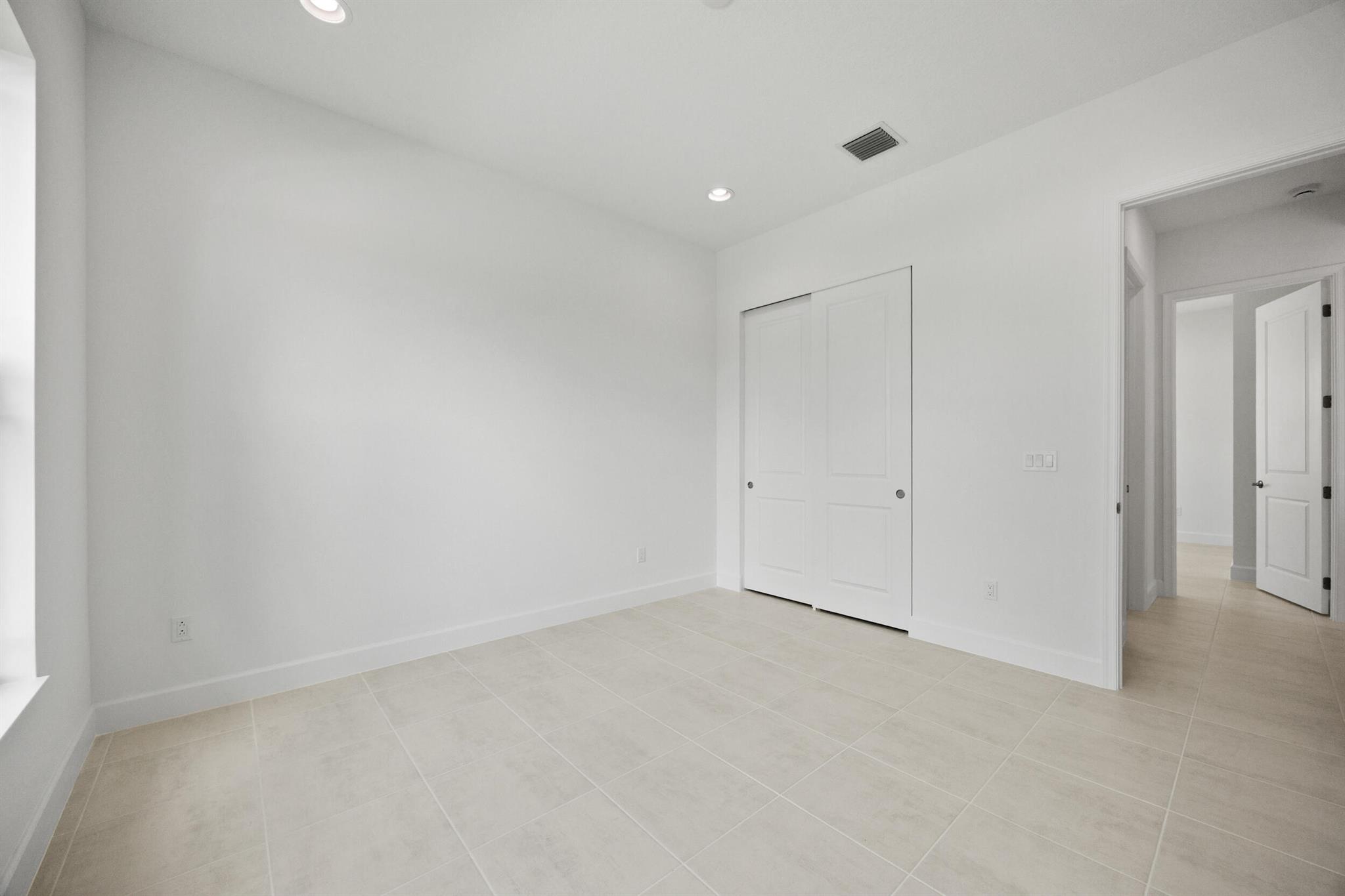 WOODLANDS OF WESTLAKE - Residential