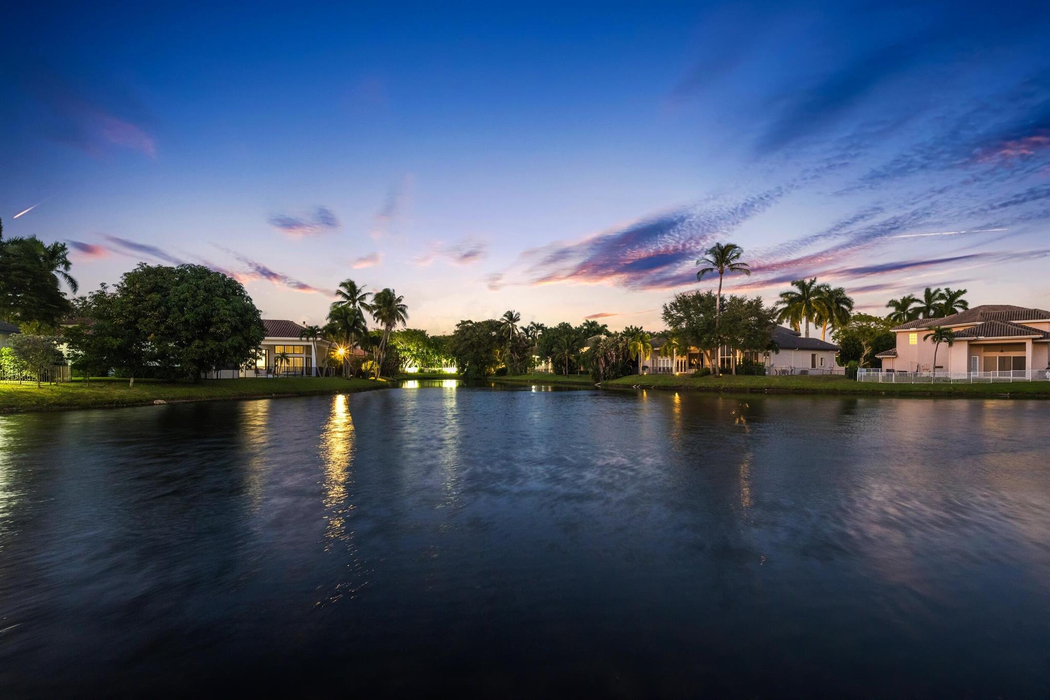 SEASONS - Residential