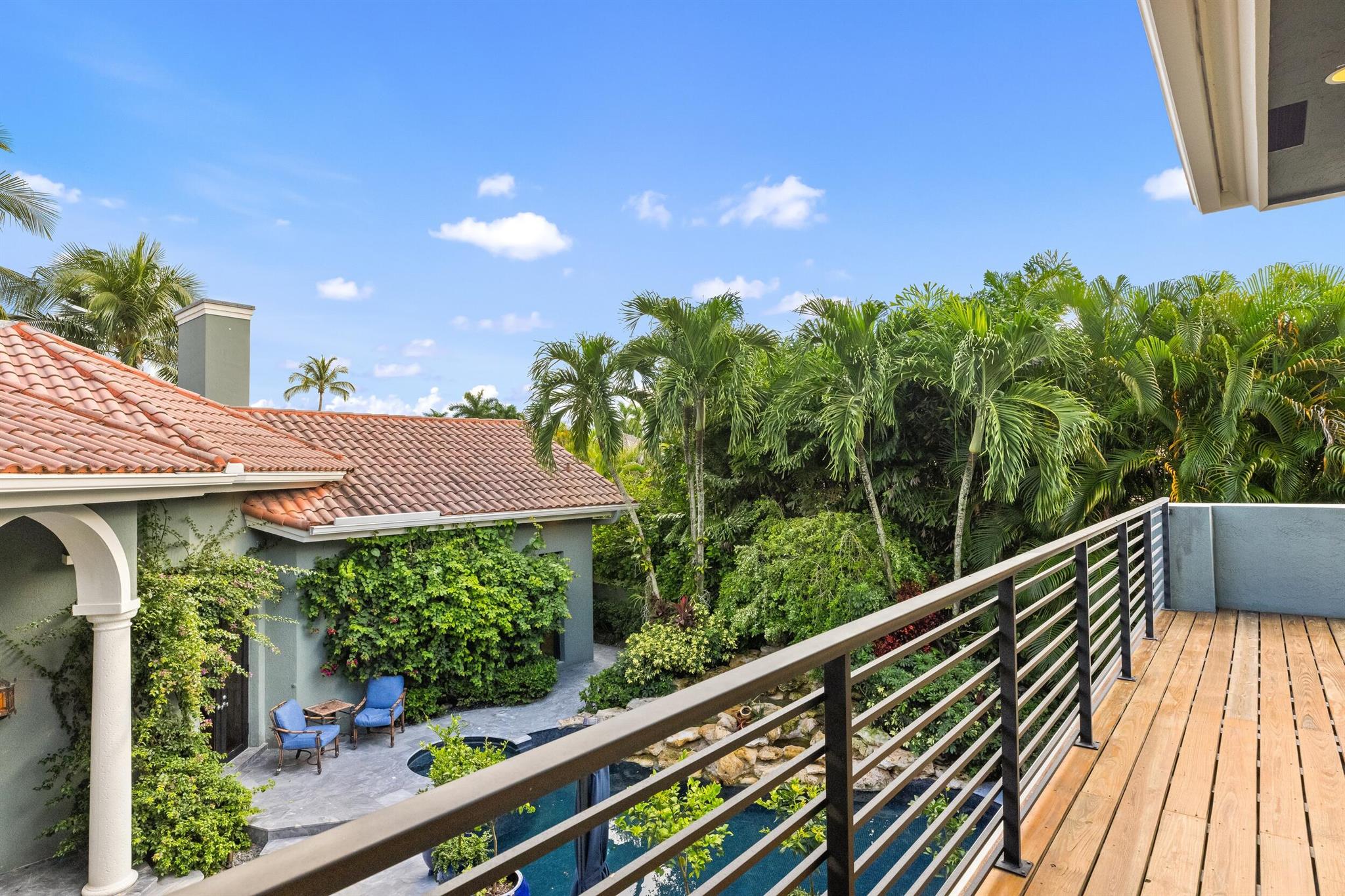 SEASONS - Residential