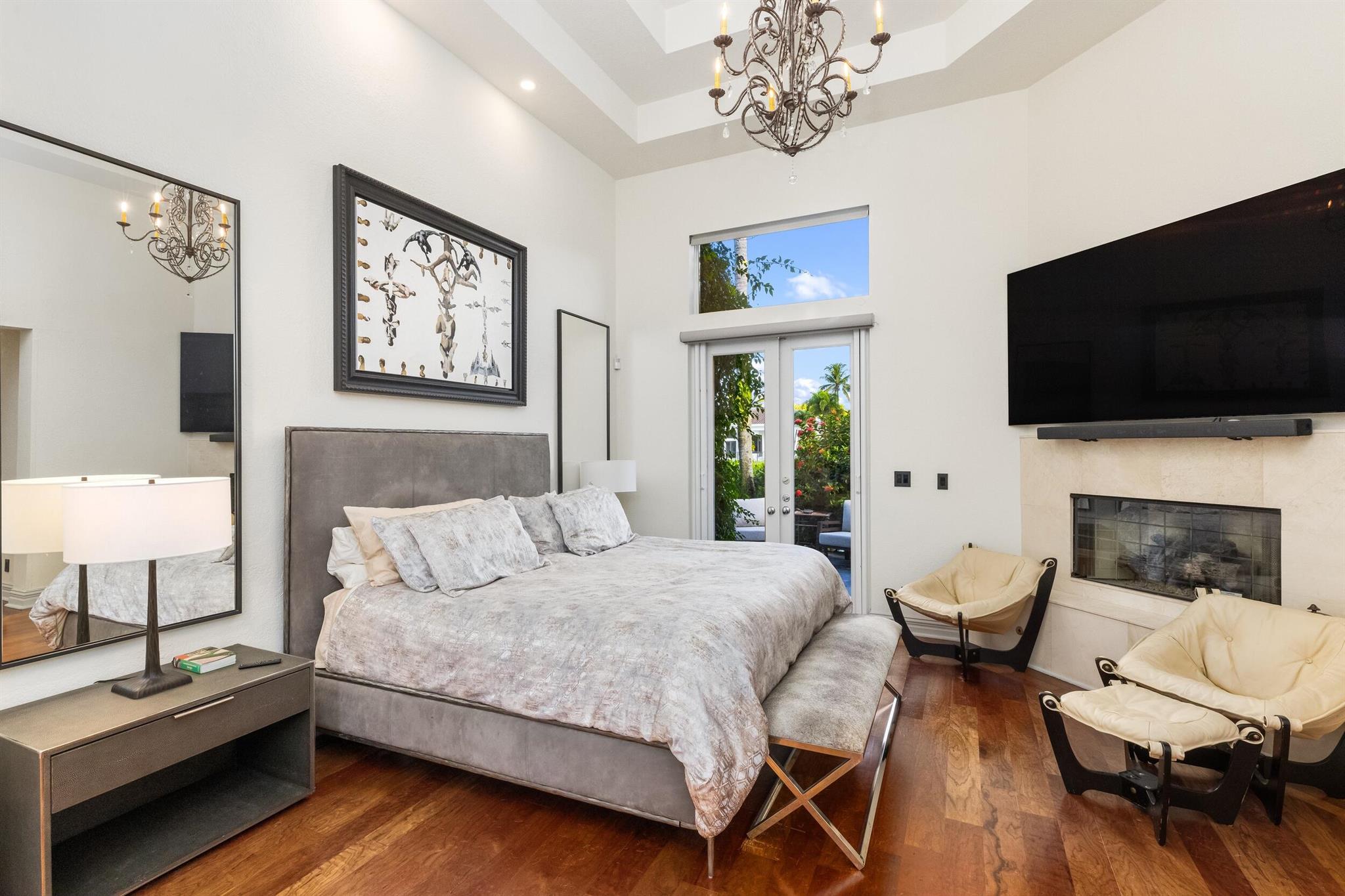 SEASONS - Residential