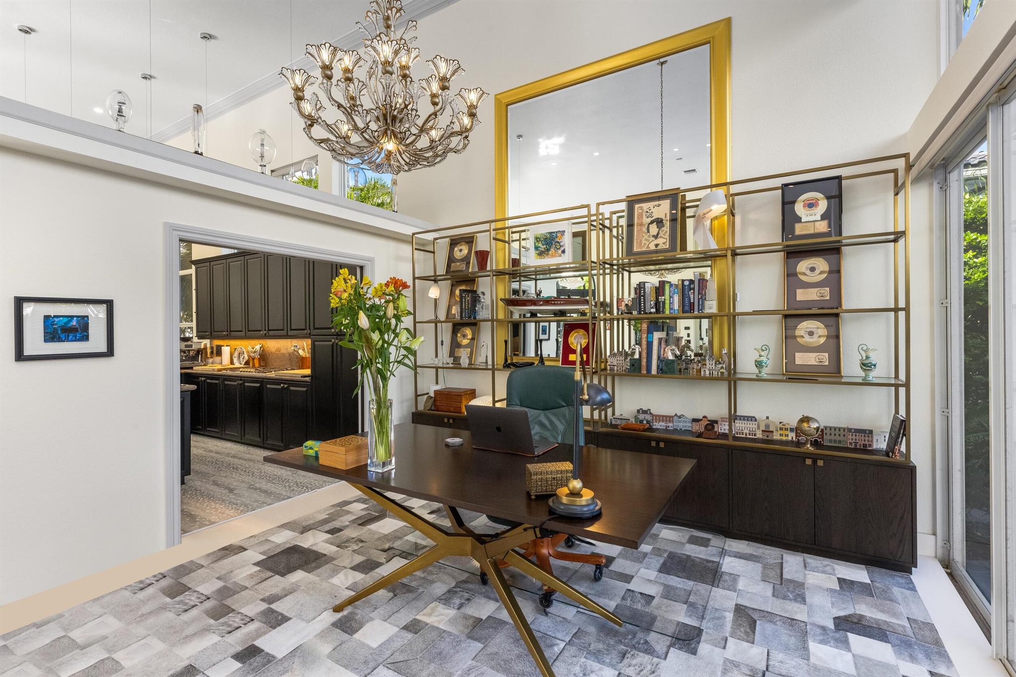 SEASONS - Residential