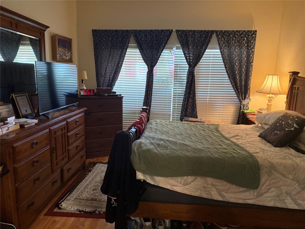 Savannah at the Lakes - Residential