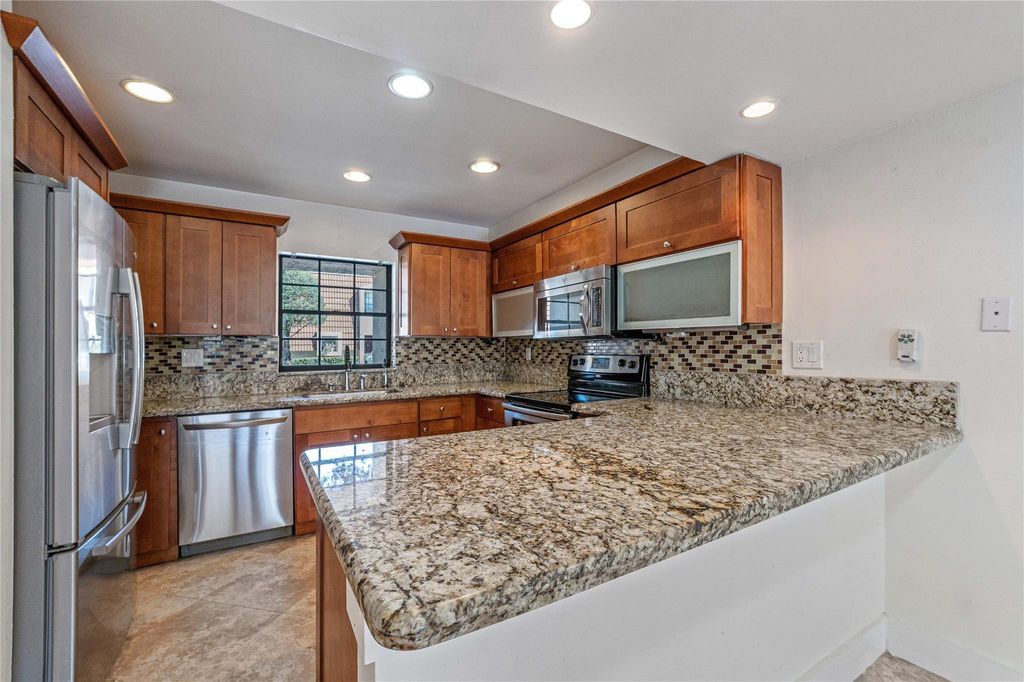 Photo of 167 NW 115th Terrace, Plantation, FL 33325 (MLS # B26015602)