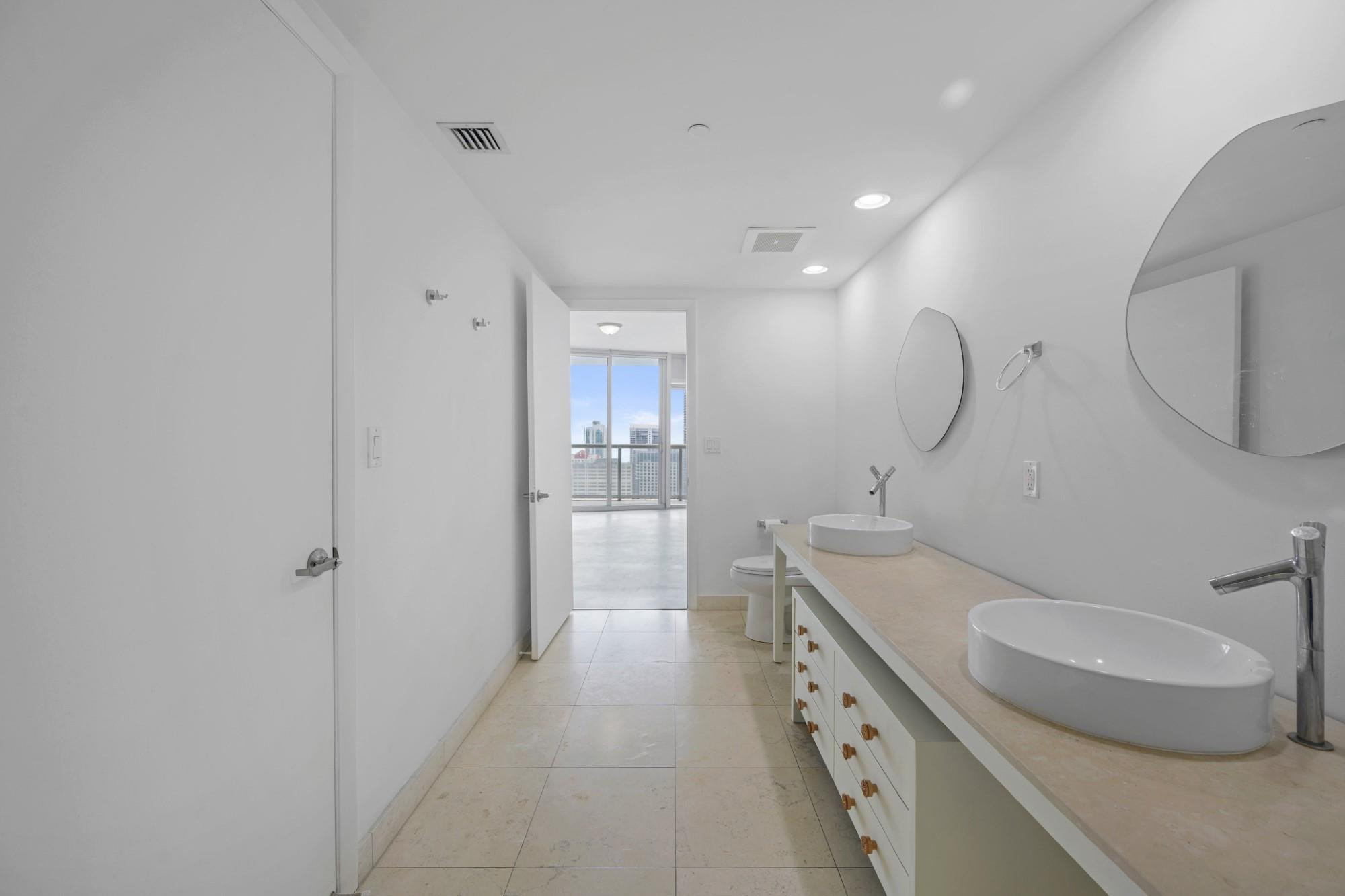 ICON BRICKELL NO TWO - Residential Lease