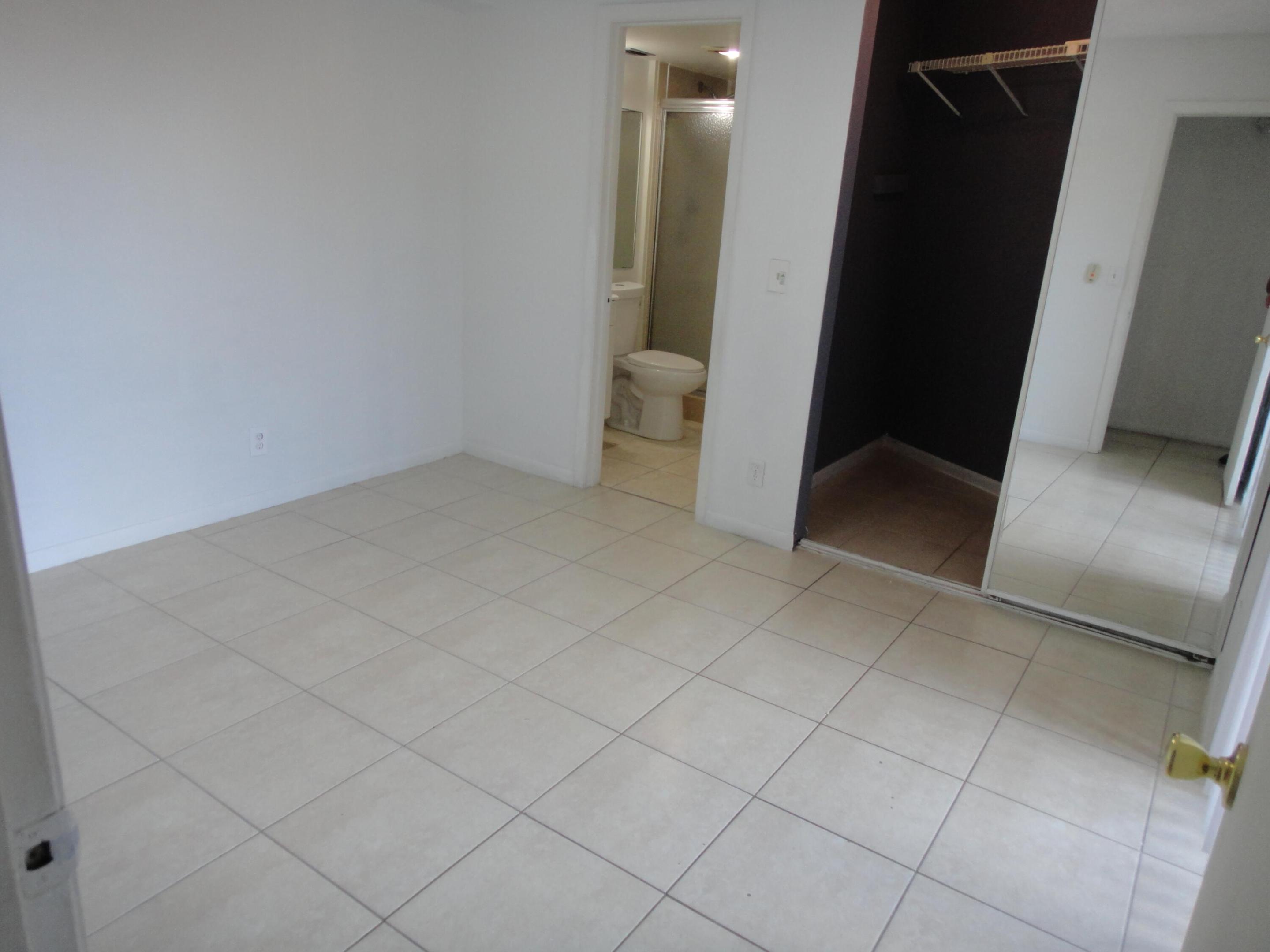 SOMERSET - Residential Lease