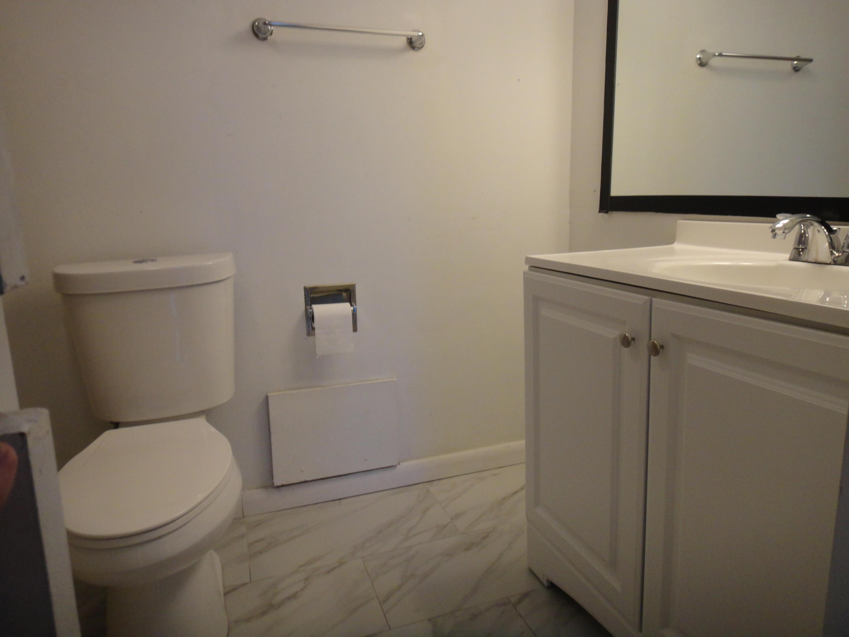 SOMERSET - Residential Lease