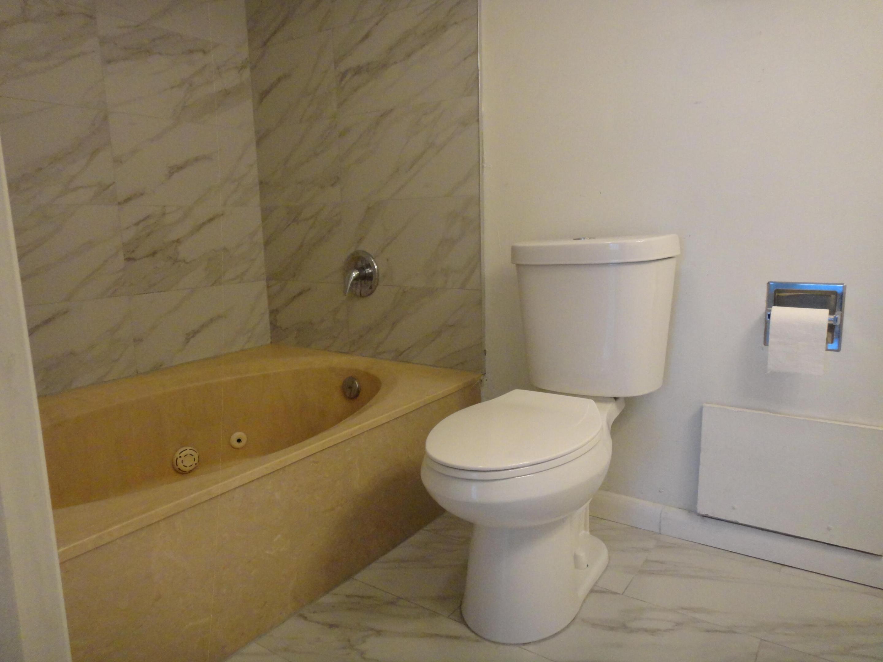 SOMERSET - Residential Lease