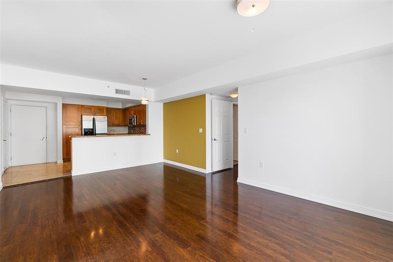 DUO CONDOMINIUM EAST - Residential Lease