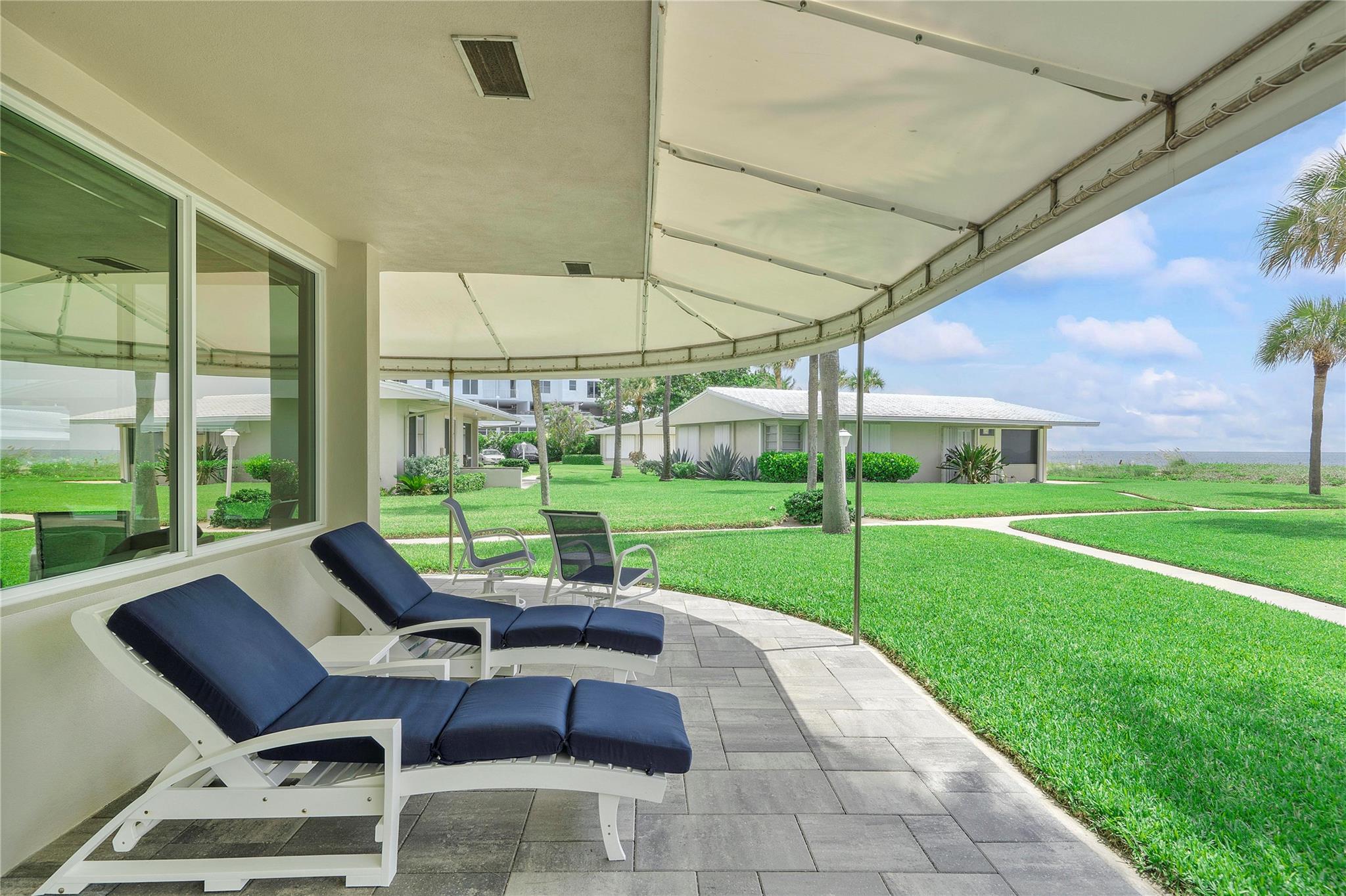 Pompano Surf Club - Residential