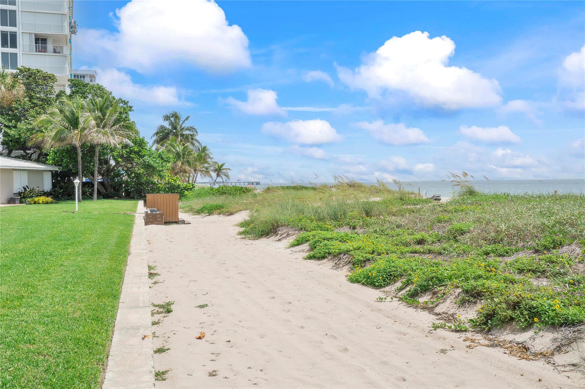 Pompano Surf Club - Residential