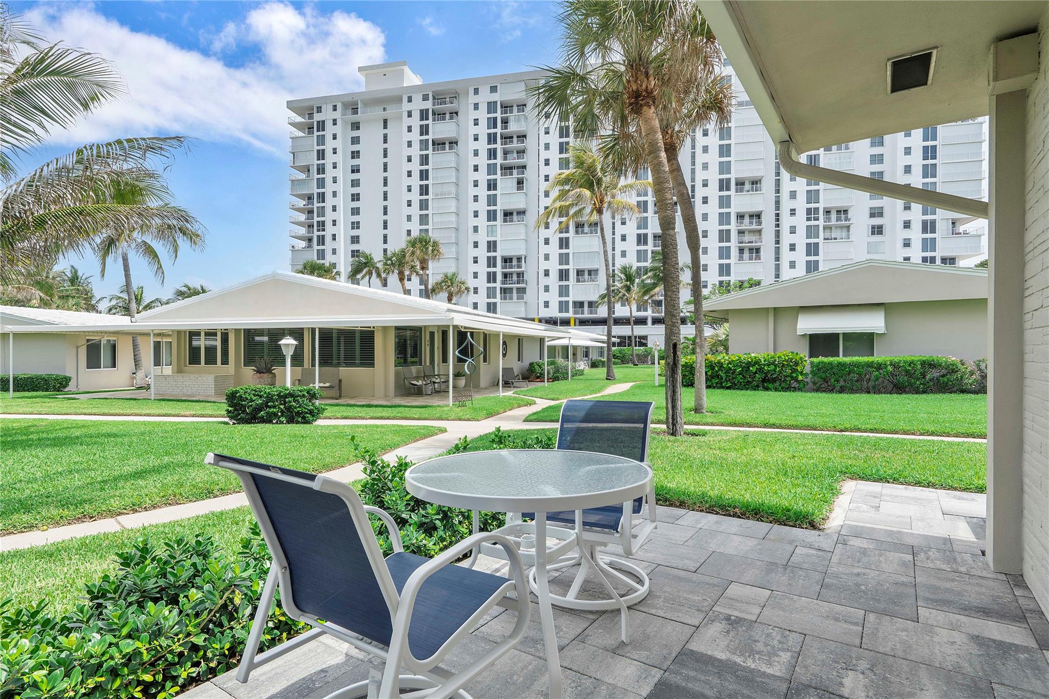 Pompano Surf Club - Residential