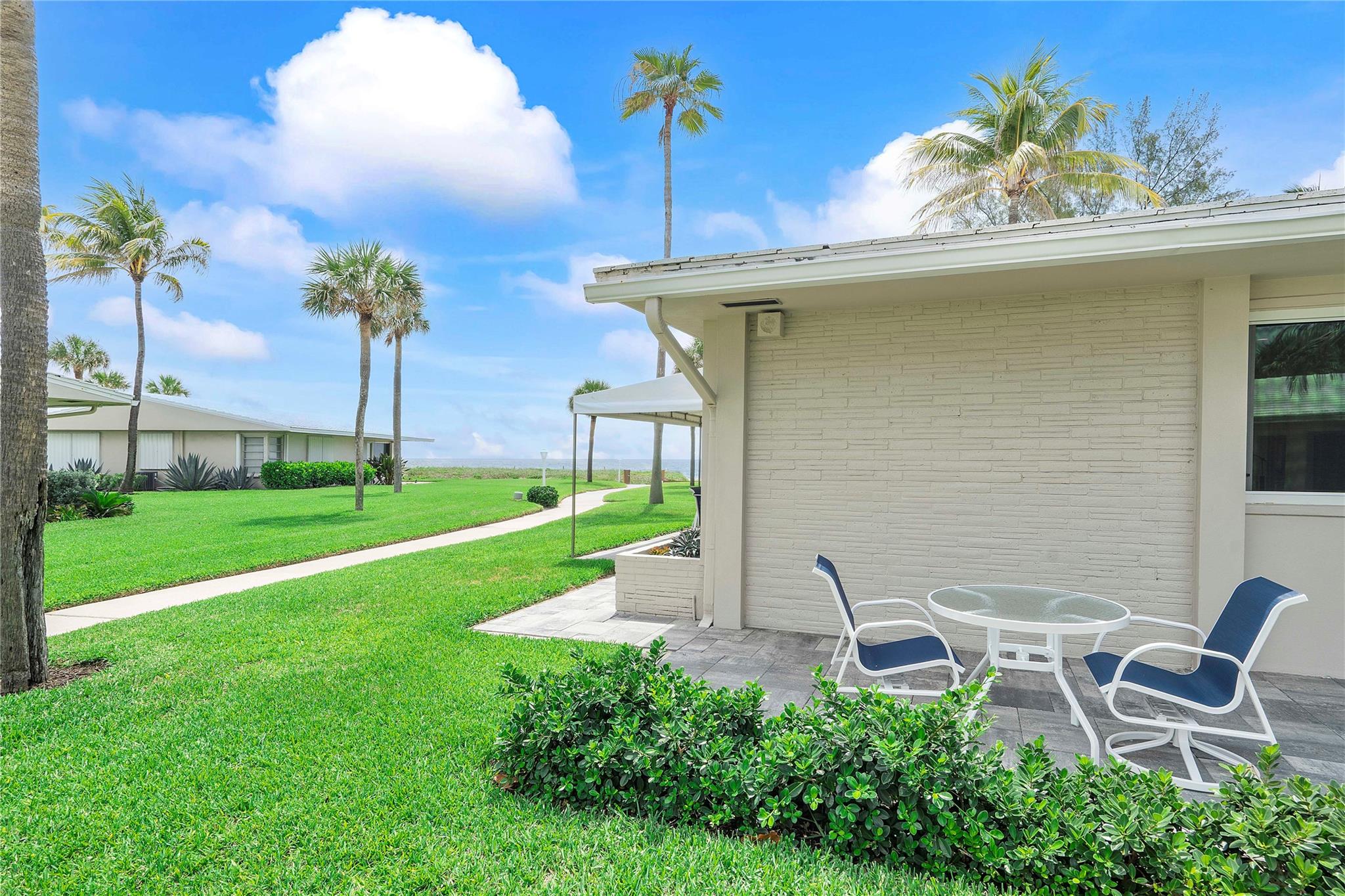 Pompano Surf Club - Residential