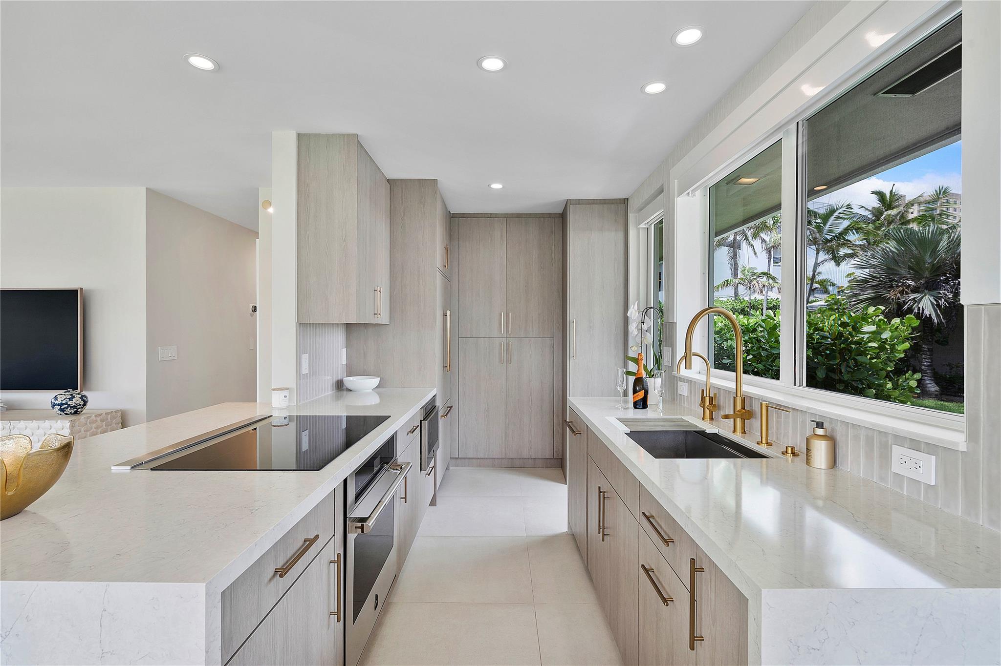 Pompano Surf Club - Residential