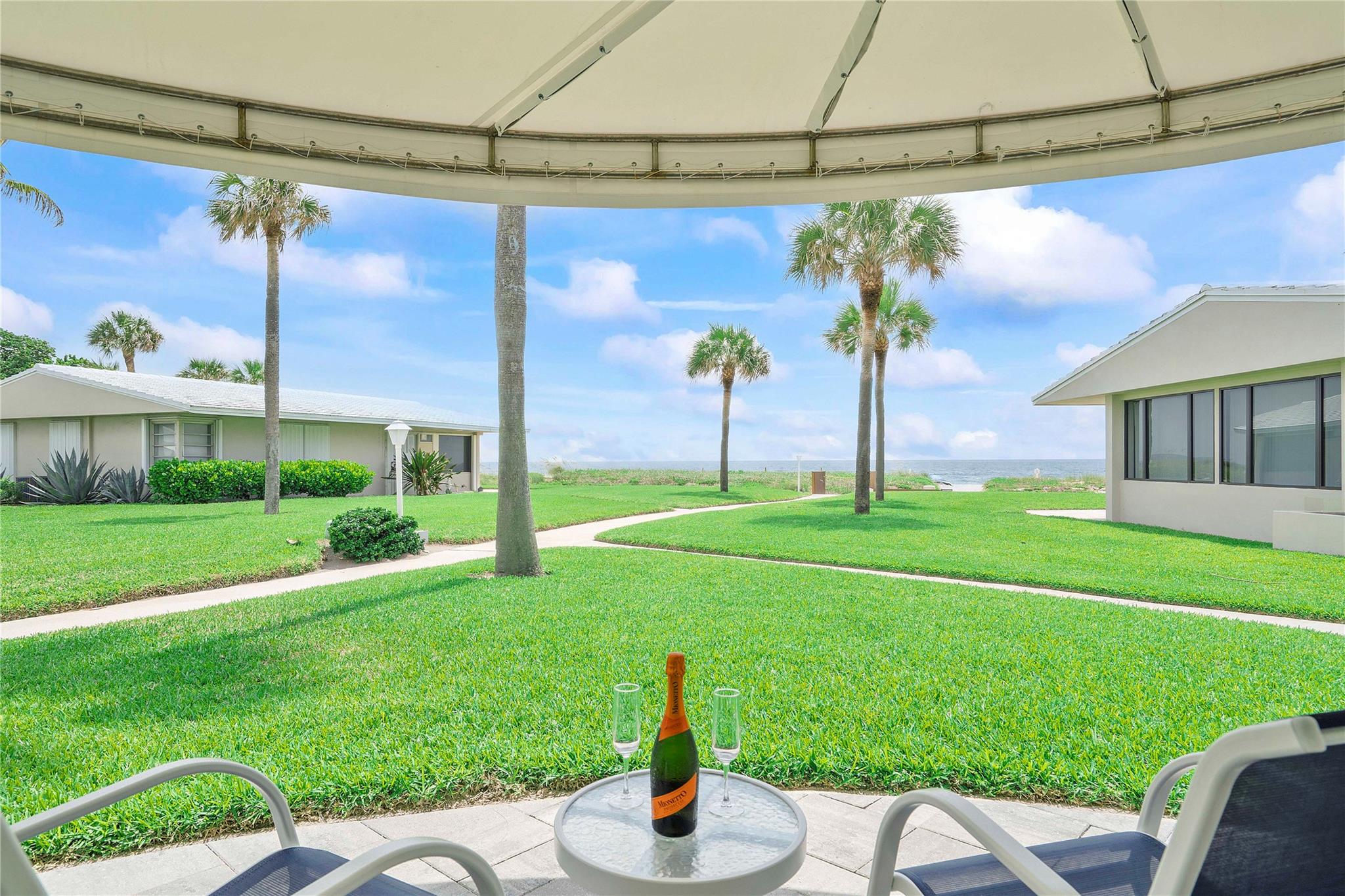 Pompano Surf Club - Residential