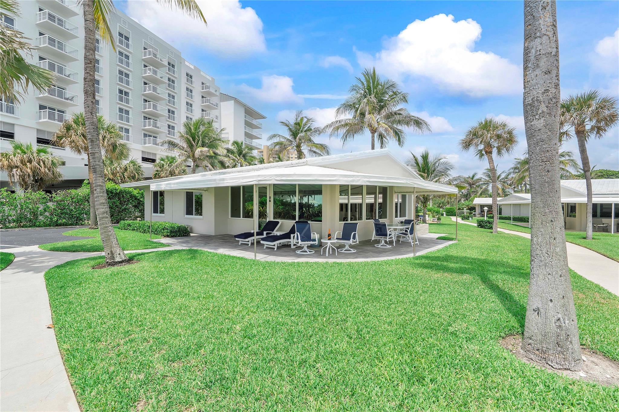 Pompano Surf Club - Residential