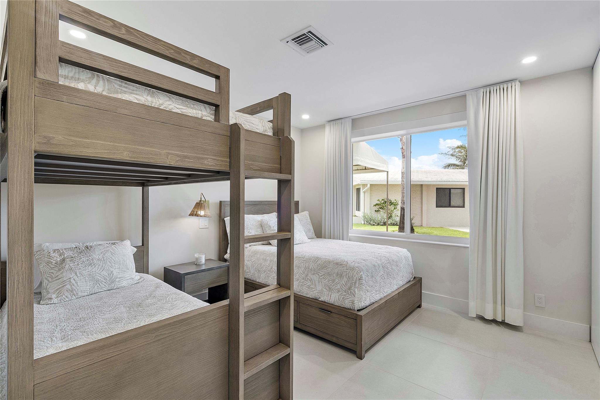 Pompano Surf Club - Residential