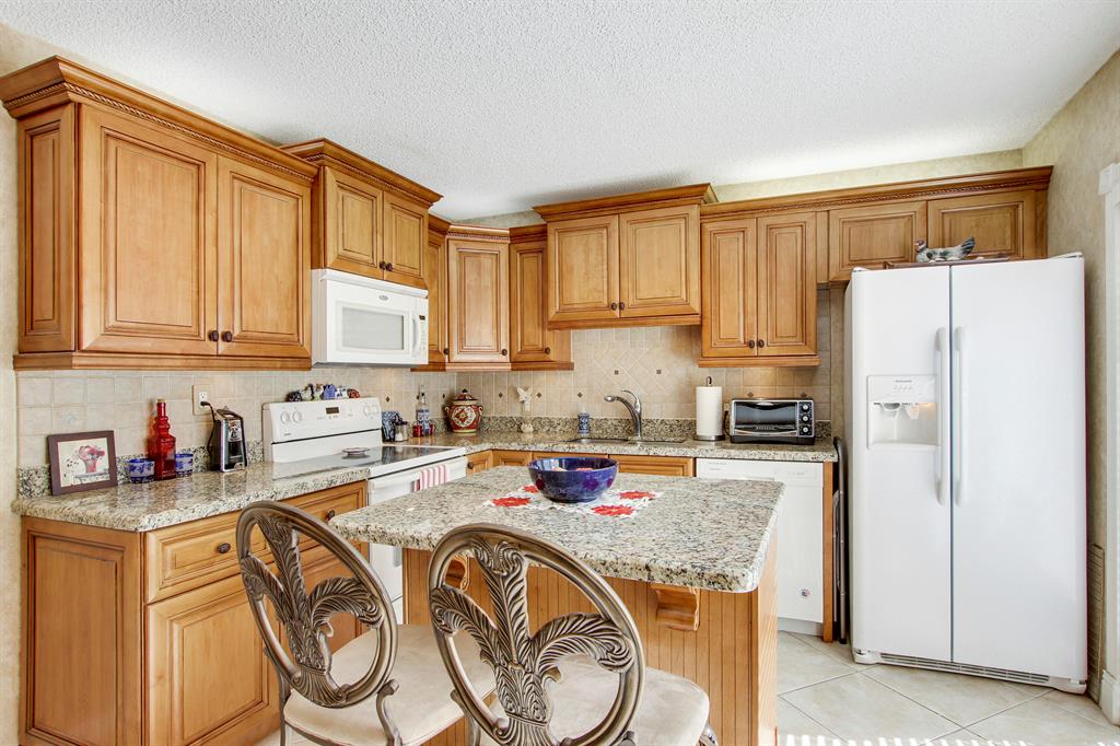 SANDALWOOD ESTATES - Residential