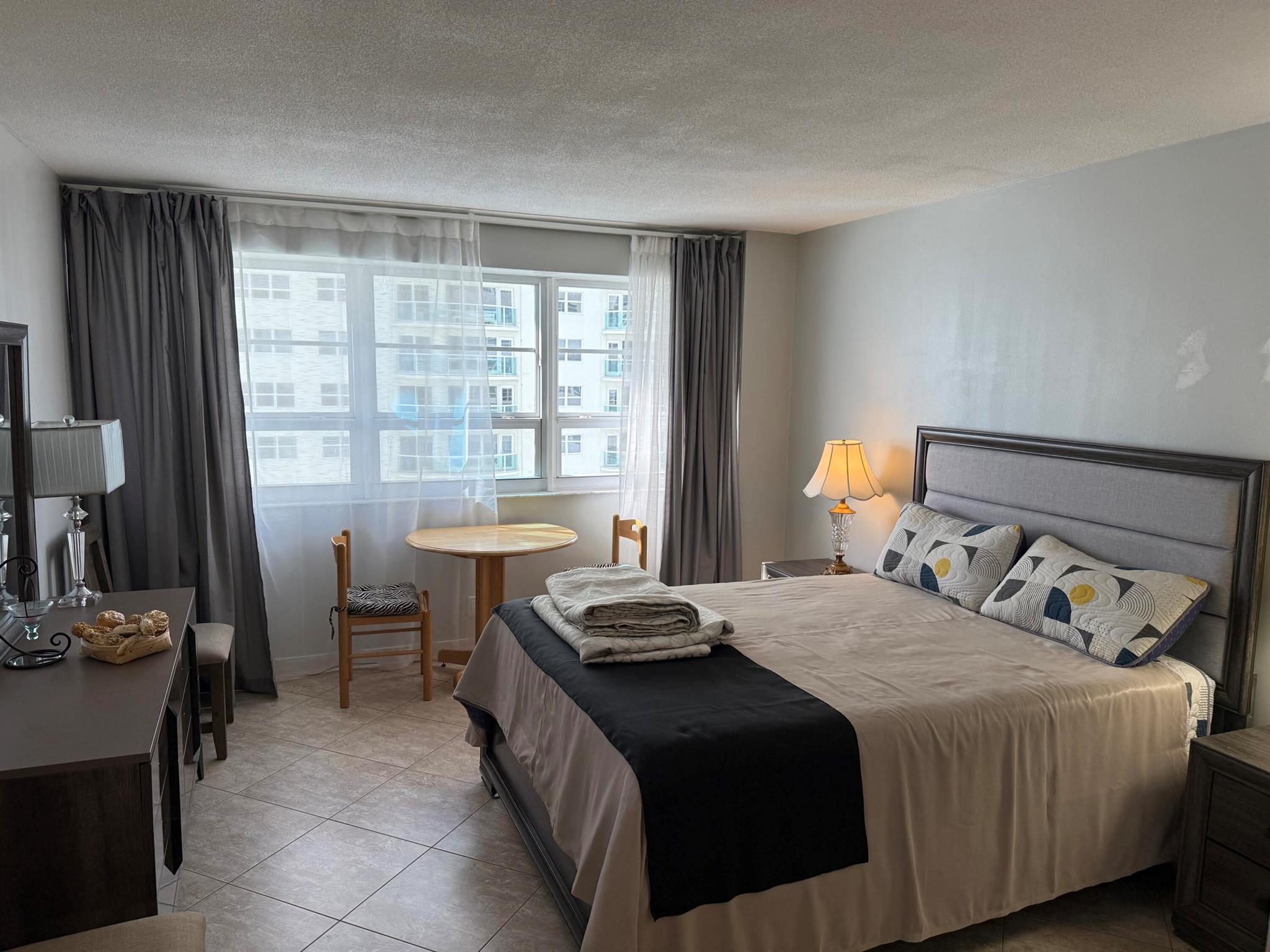 The Commodore - Residential