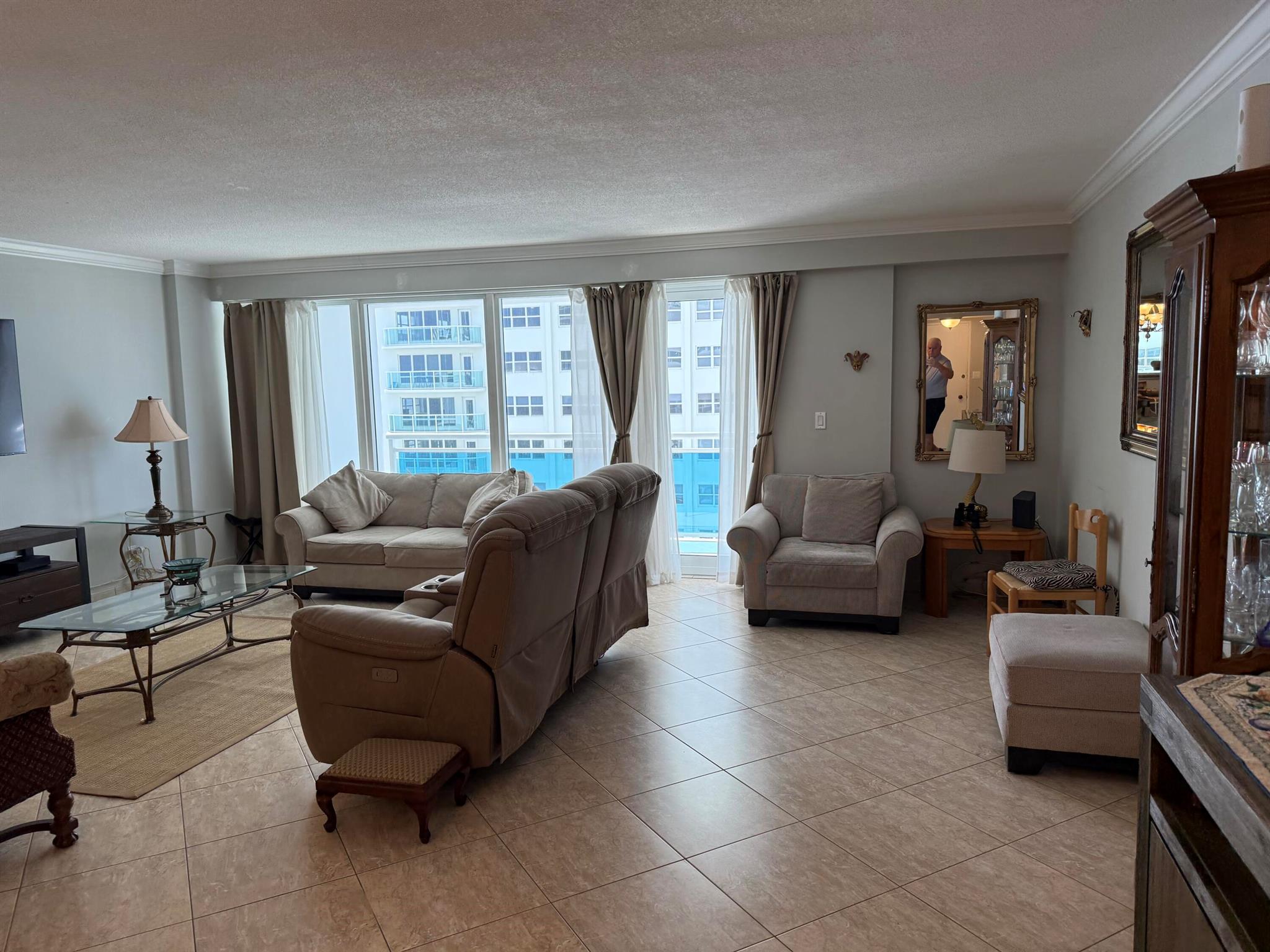 The Commodore - Residential