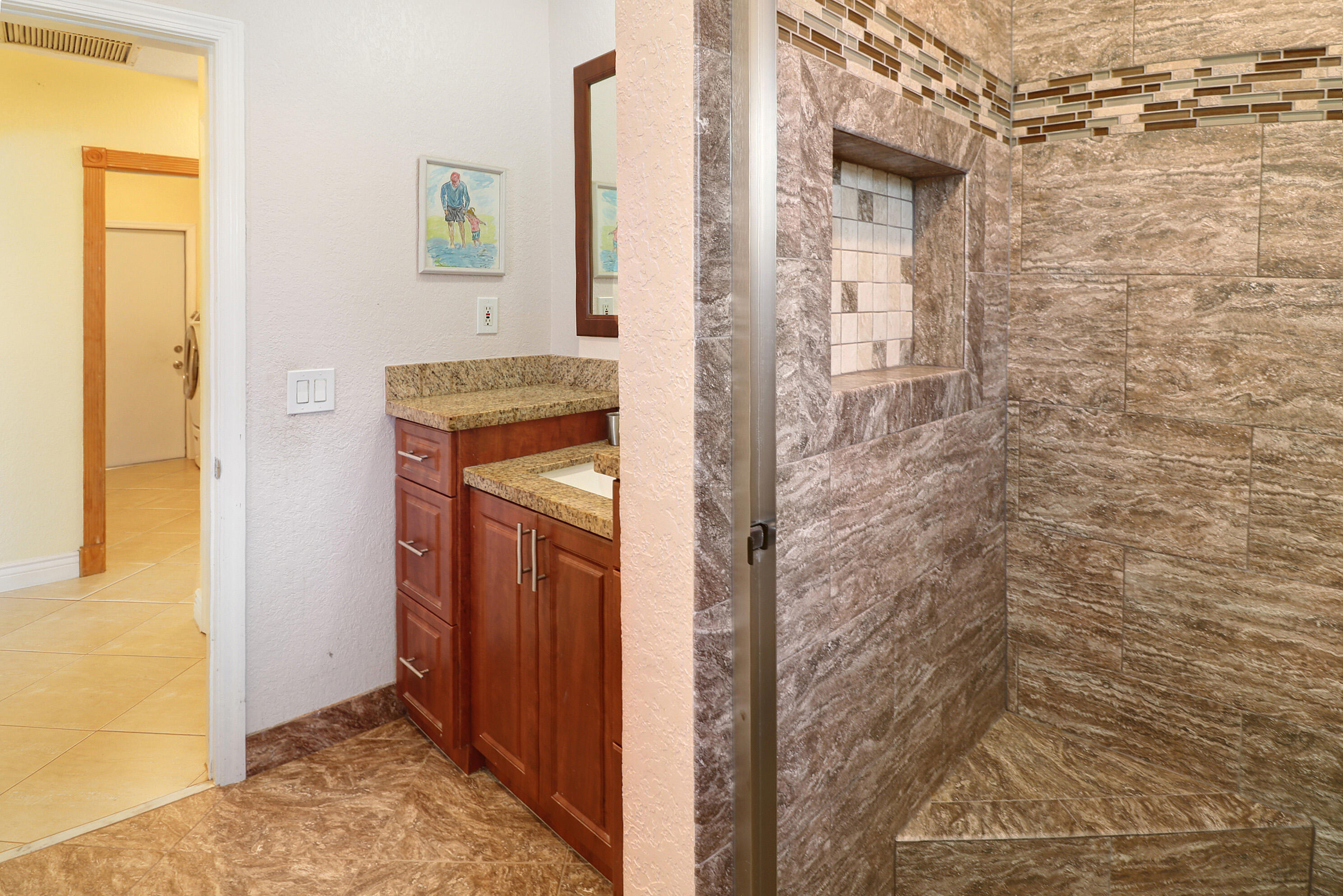 CORAL SPRINGS LAKES - Residential