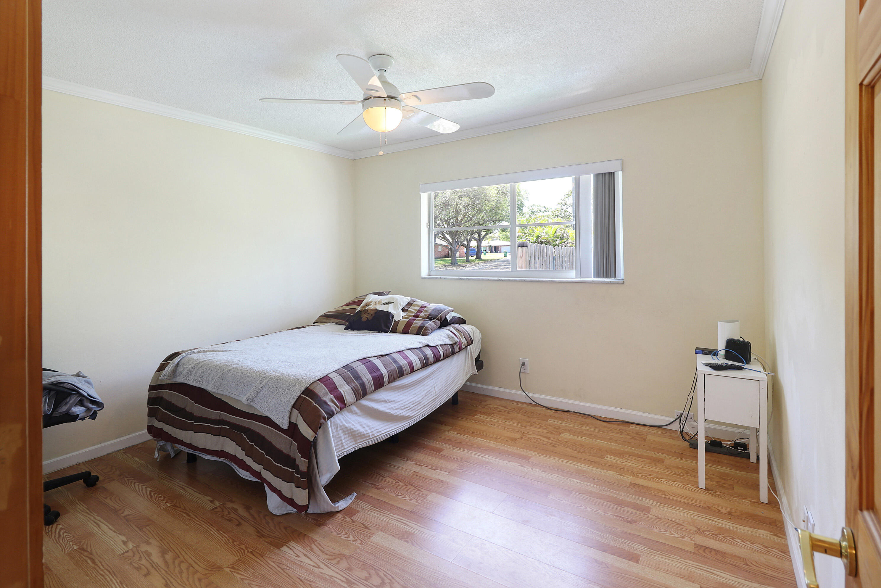 CORAL SPRINGS LAKES - Residential