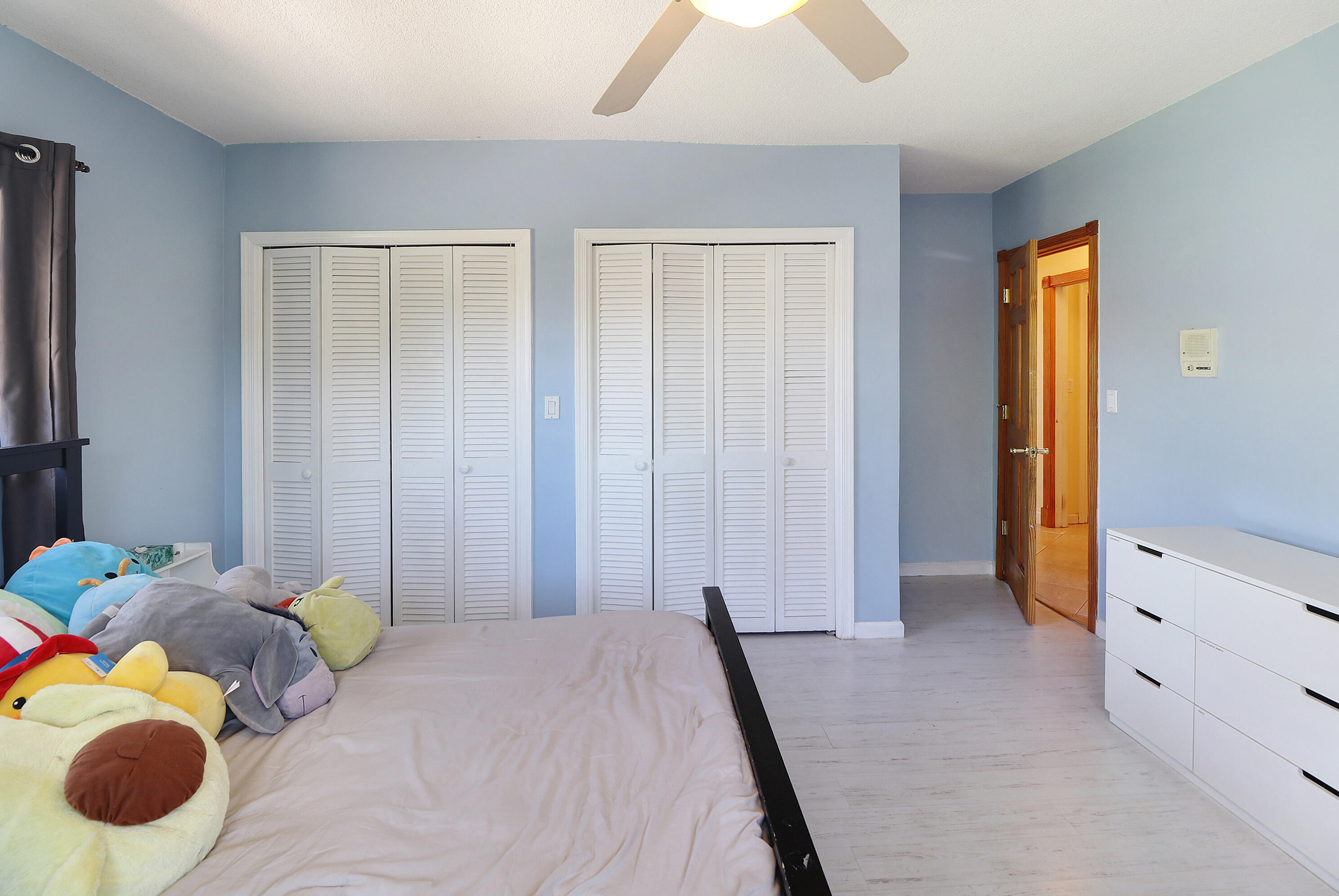 CORAL SPRINGS LAKES - Residential