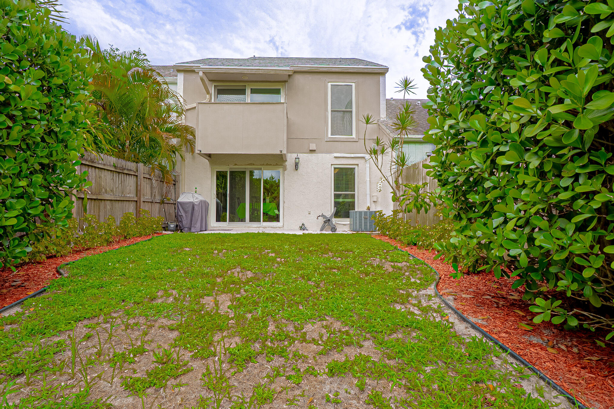 SOUTH SHORE 4 OF WELLINGTON - Residential Lease