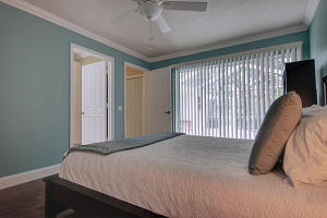 OAKS-SUNTERRACE 1 - Residential Lease