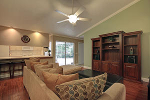 OAKS-SUNTERRACE 1 - Residential Lease