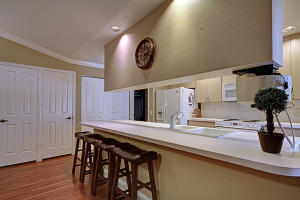 OAKS-SUNTERRACE 1 - Residential Lease